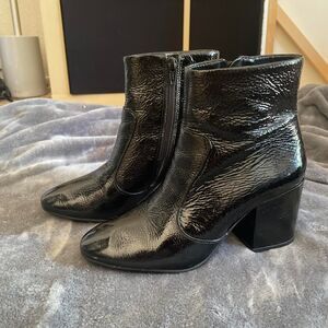 Gianni-bini Women's Black Boots